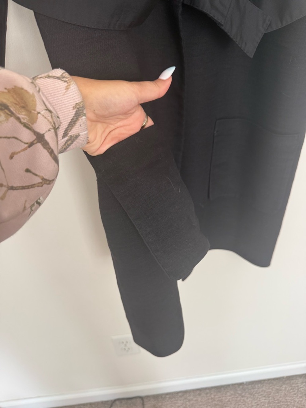 Chloe black coat - Picture 6 of 8
